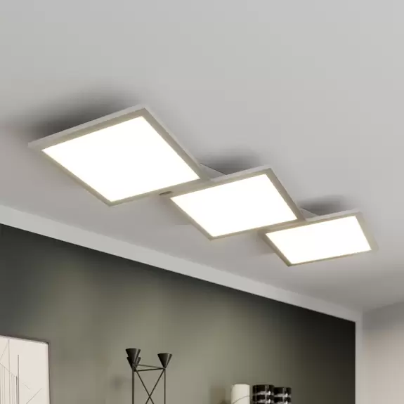 Lampenwelt LED-Deckenleuchte Ilira, dimmbar, CCT, 3-flammig Bis zu 50% Rabatt
