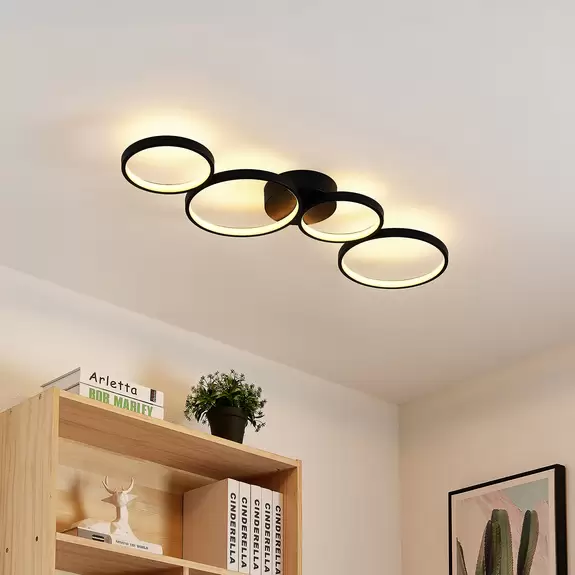 Lampenwelt Lindby LED-Deckenleuchte Evengeline, schwarz, Alu, 88 cm Heißer Verkauf