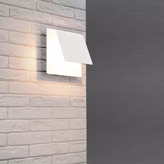 Lampenwelt LED-Wandleuchte Mio, Blende eckig, weiß matt, indirekt Begrenztes Angebot