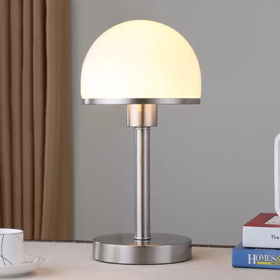 Lampenwelt Tischleuchte Jolie mit Glasschirm Touchfunktion im Angebot