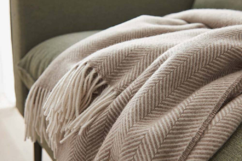 Hülsta hülsta – Plaid – Kaschmir Mischgewebe