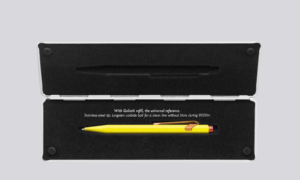 Nuuna Kugelschreiber Caran d'Ache 849 Claim Your Style Edition Kanariengelb mit Etui Günstiger Verkauf