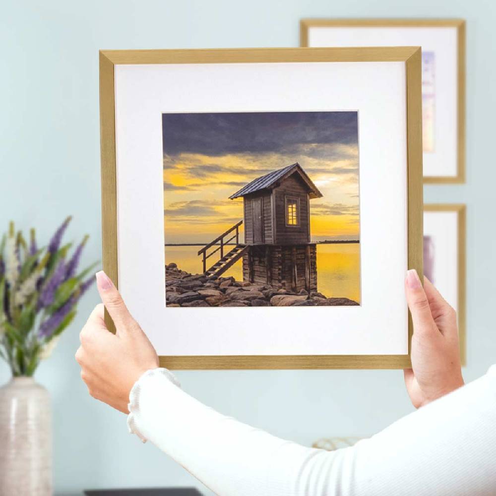 Photolini 4er Set Poster-Bilderrahmen 30x30 cm Modern Gold MDF mit Passepartout Begrenzt auf 3 Tage