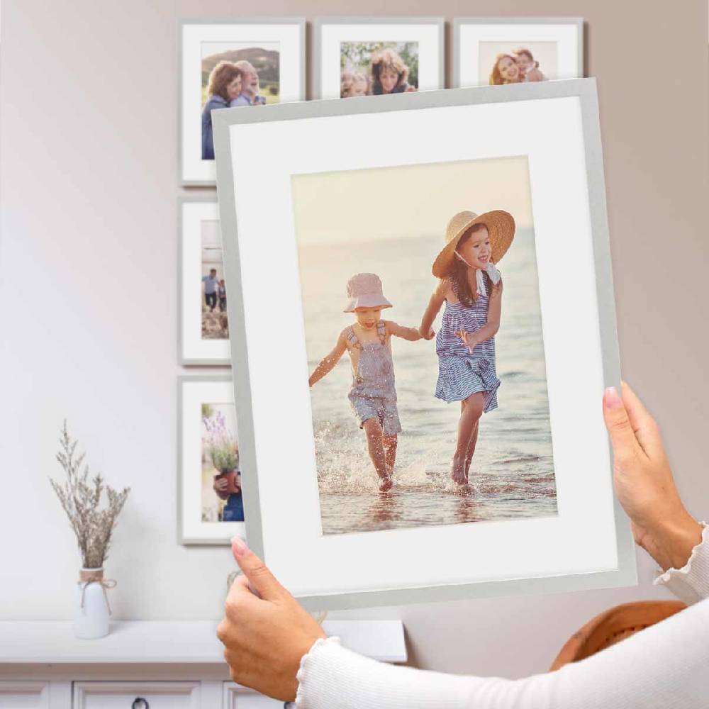 Photolini 9er Set Poster-Bilderrahmen 30x40 cm Modern Silber MDF mit Passepartout Muttertagsangebot