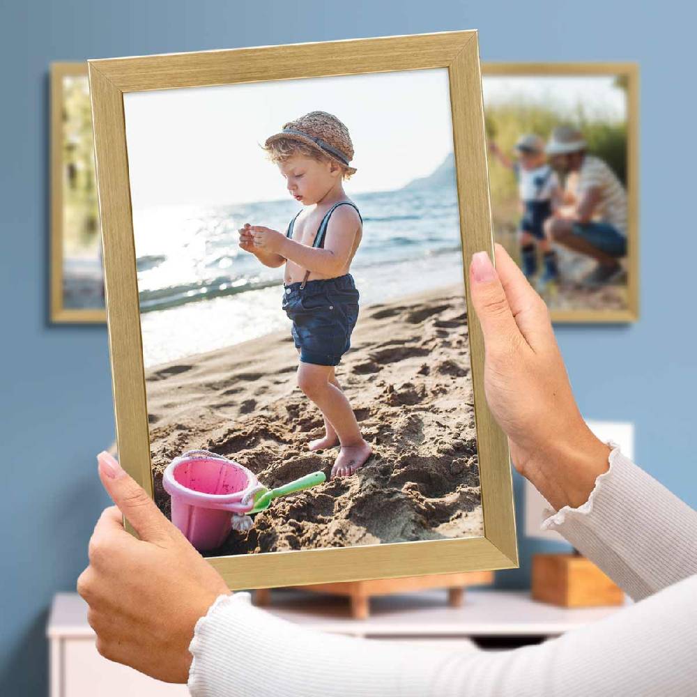 Photolini 10er Bilderrahmen-Set 21x30 cm DIN A4 Modern Gold aus MDF mit Acrylglas Preisnachlass