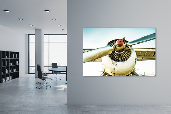 Queen Kerosin Akustikbild - Flugzeug Lagerräumung