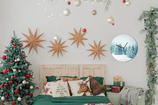 Queen Kerosin Snowy Firs Acrylglas-Uhr Saisonale Angebote