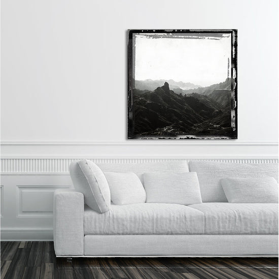 Queen Kerosin Acrylglasbild - Barren Landscape Kostenloser Versand international