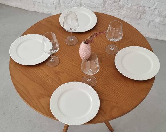 Ragaba JUBI Small Round Table various dimensions Walnut Riesige Ersparnisse