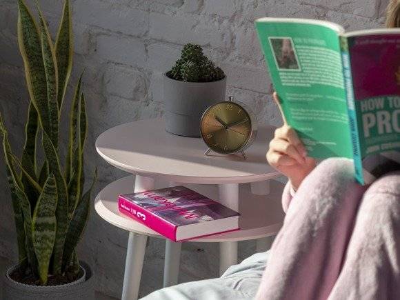 Ragaba UFO Side Table diam. 45cm x height 61cm - Dusky pink/white legs Begrenztes Angebot