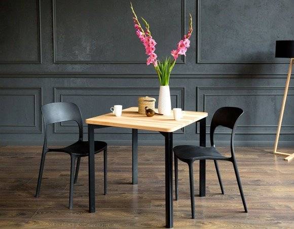 Ragaba TRIVENTI Ashwood Dining Table 80x80cm - Black Round Legs