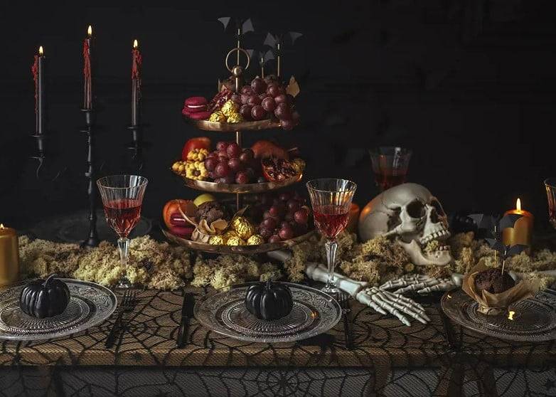 Schöner Leben Tischdecke Spinnennetz für Halloween in Schwarz 135x180cm Lagerräumung