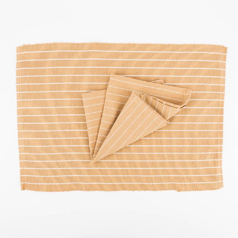 Schöner Leben Set aus 4 Platzsets und 4 Servietten gestreift sandgelb weiß 50x35cm und 40x40cm von Linen & More Blitzverkäufe