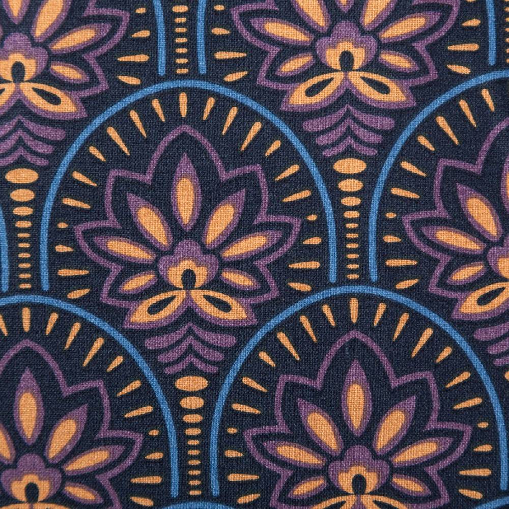 Schöner Leben Tischdeckenstoff abwaschbar Baumwollstoff beschichtet ABSTRACT Art Deco Blumen Bogen dunkel blau violett 1,45m Breite Kauf eins, bekomm eins gratis
