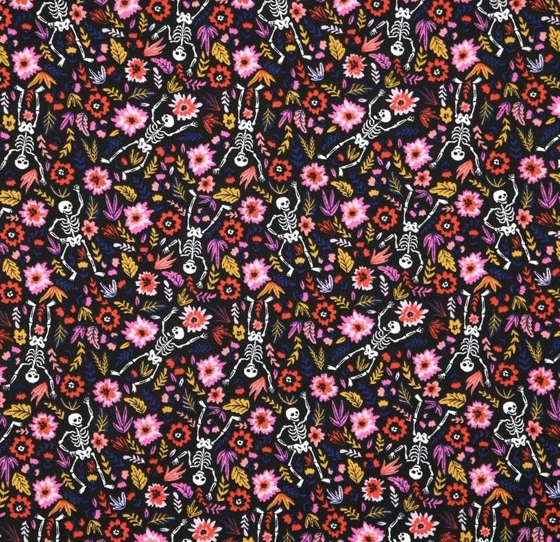 Schöner Leben Baumwollstoff Skelette Blumen schwarz bunt 1,40m Breite Neueste Mode