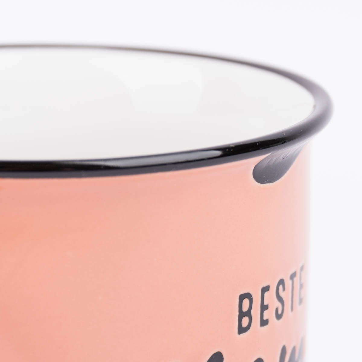Schöner Leben Tasse Vintage aus Keramik in Emaille-Optik Beste Mama der Welt lachsorange schwarz 400ml von Grafik Werkstatt Fabrikladen